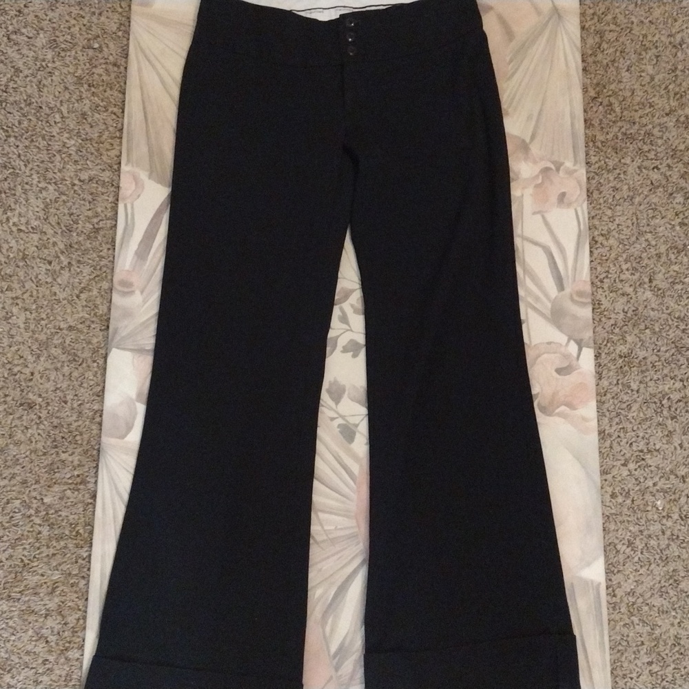 Small black pants
